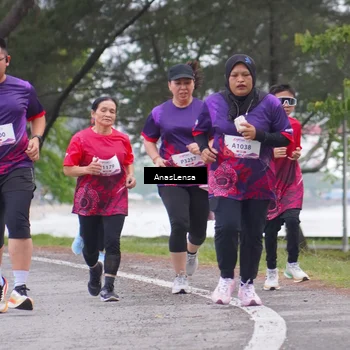 Runner Photo 8428568