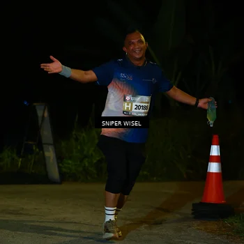 Runner Photo 8428576