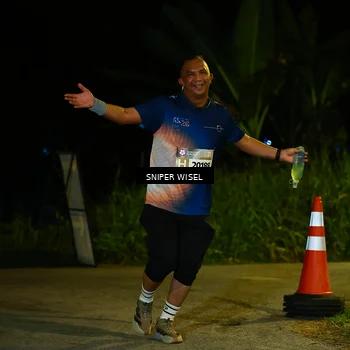 Runner Photo 8428577