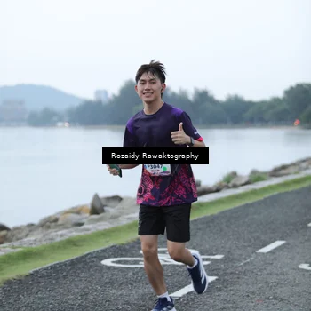 Runner Photo 8428578