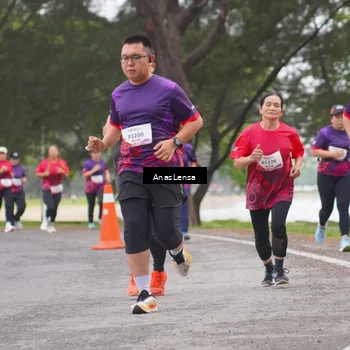 Runner Photo 8428594
