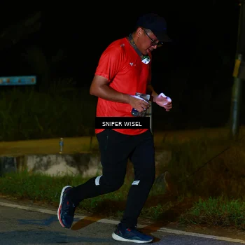 Runner Photo 8428623