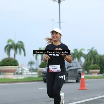 Runner Photo 8428670