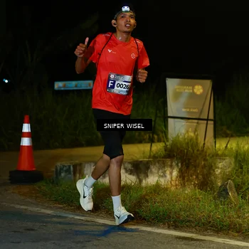 Runner Photo 8428693