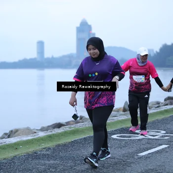 Runner Photo 8428705