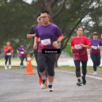 Runner Photo 8428715