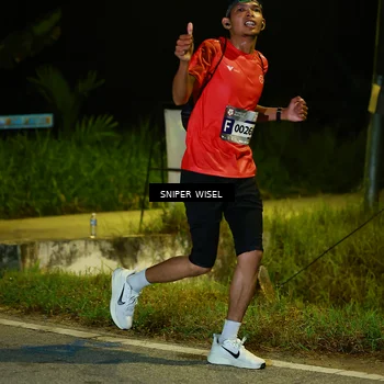 Runner Photo 8428716