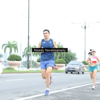 Runner Photo 8428774