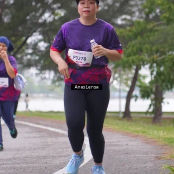 Runner Photo 8428777