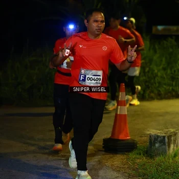 Runner Photo 8428779