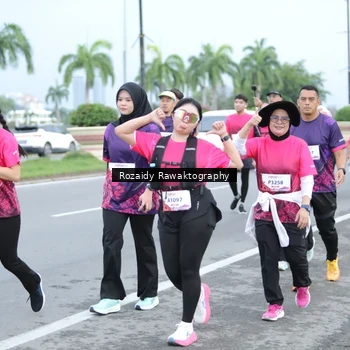 Runner Photo 8428782