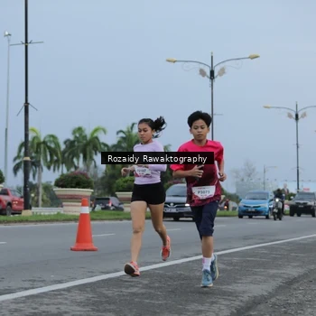 Runner Photo 8428786