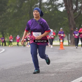 Runner Photo 8428787