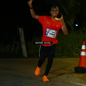 Runner Photo 8428837