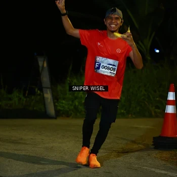 Runner Photo 8428844