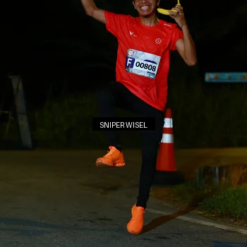 Runner Photo 8428852