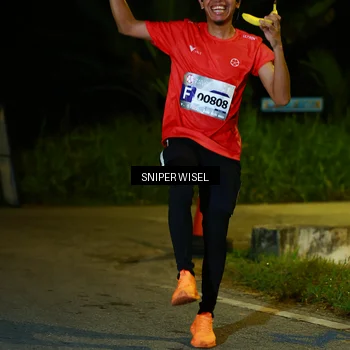 Runner Photo 8428859