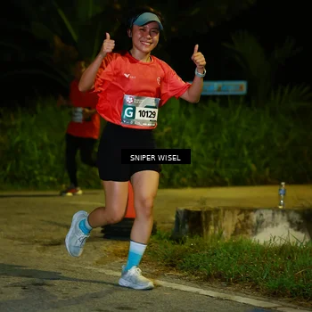Runner Photo 8428870