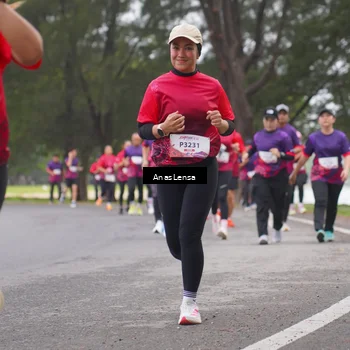 Runner Photo 8428874