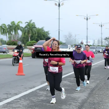 Runner Photo 8428900