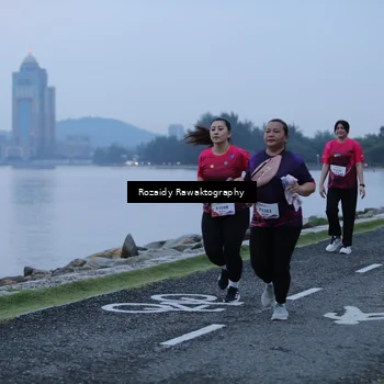 Runner Photo 8428912