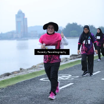 Runner Photo 8428917
