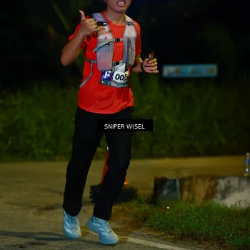 Runner Photo 8428920