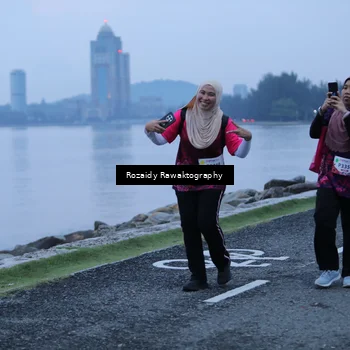 Runner Photo 8428953