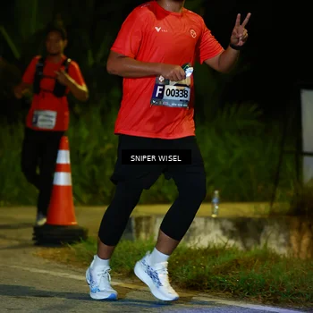Runner Photo 8428978