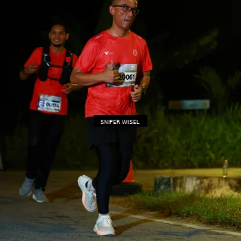 Runner Photo 8428989