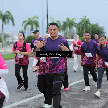 Runner Photo 8428995