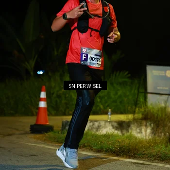 Runner Photo 8429001