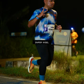 Runner Photo 8429015