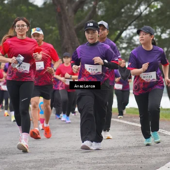 Runner Photo 8429027