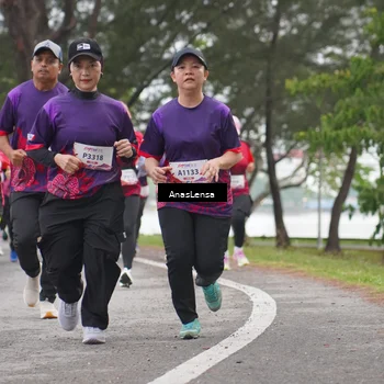 Runner Photo 8429031