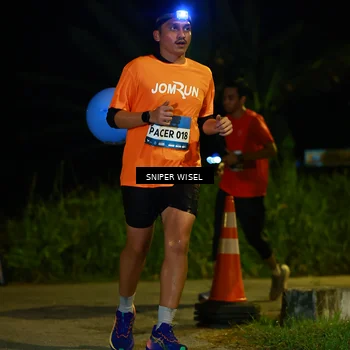 Runner Photo 8429043