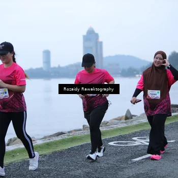 Runner Photo 8429057