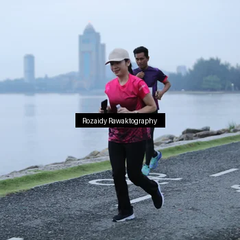 Runner Photo 8429059