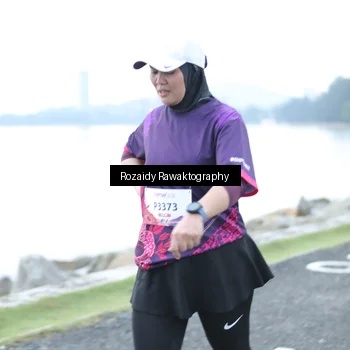 Runner Photo 8429066