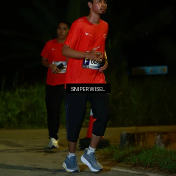 Runner Photo 8429067