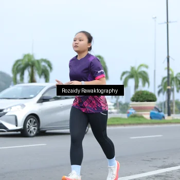 Runner Photo 8429069