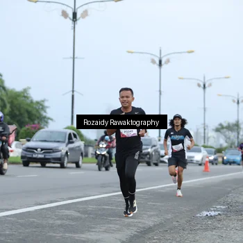 Runner Photo 8429070