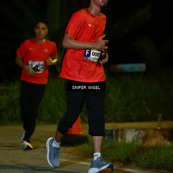 Runner Photo 8429076
