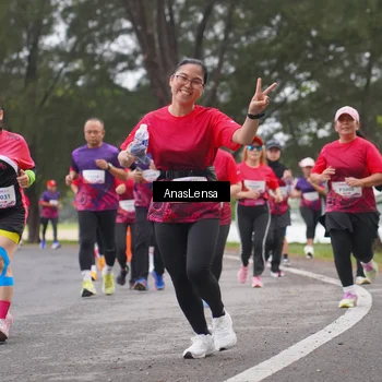 Runner Photo 8429110