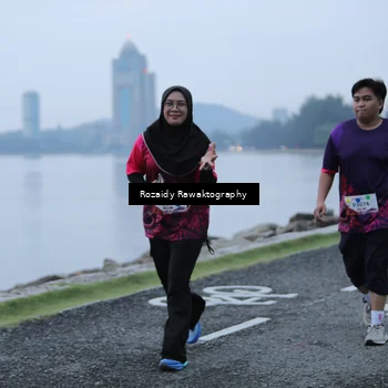 Runner Photo 8429112
