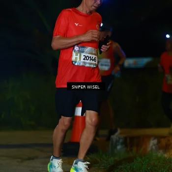 Runner Photo 8429151