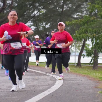 Runner Photo 8429170