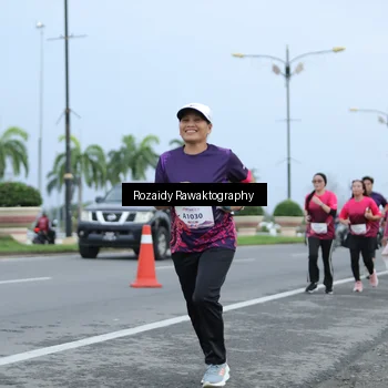 Runner Photo 8429172
