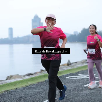 Runner Photo 8429174