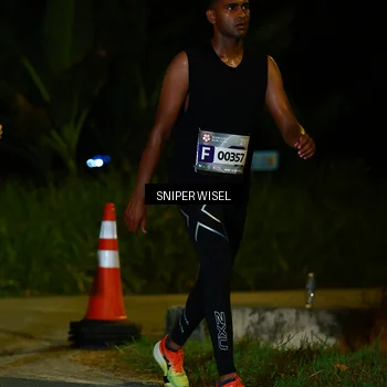 Runner Photo 8429192